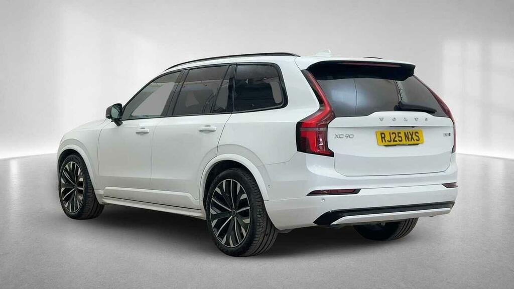 Volvo XC90 Ultra B5 Awd Mild Hybrid Dark 7 Seats White #3