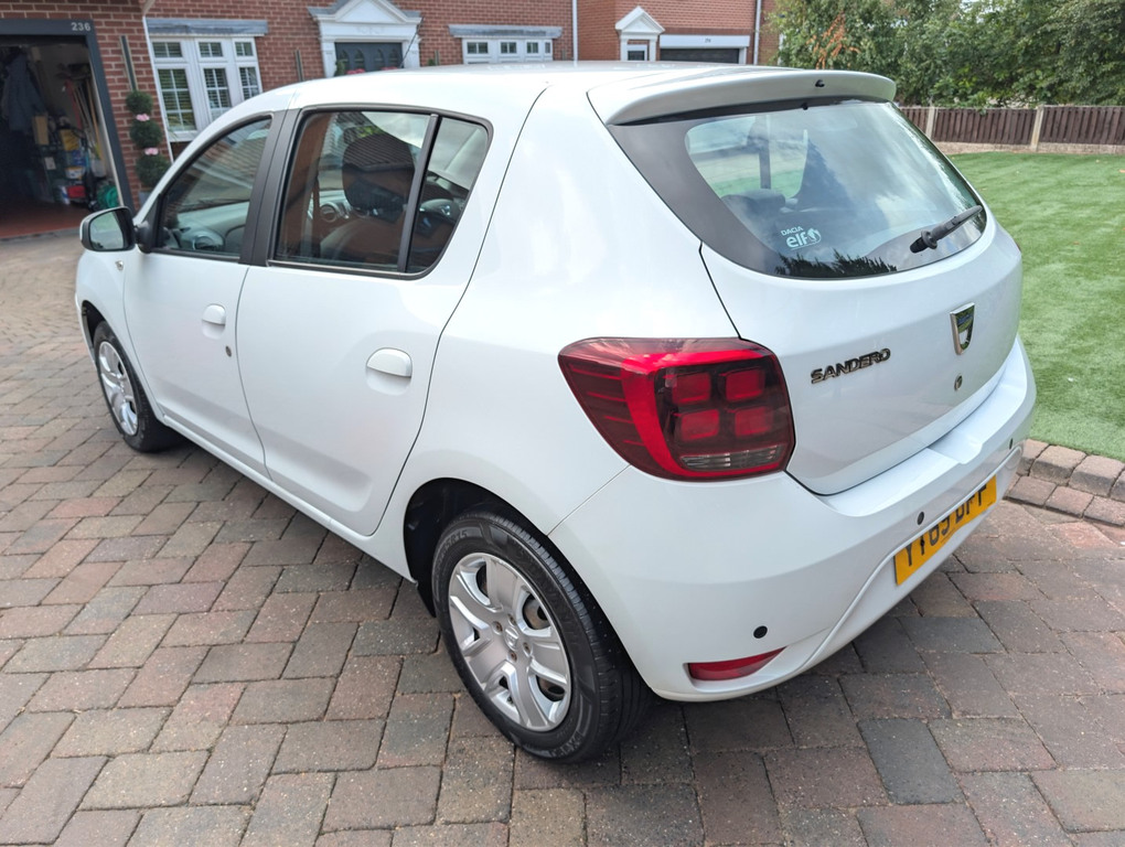Dacia Sandero 1.0 Access Sce  #44