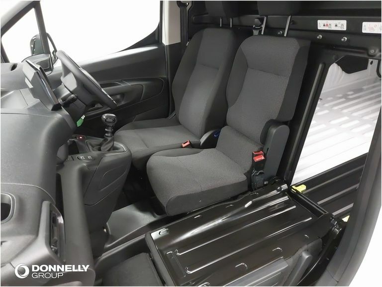 Vauxhall Combo 1.5 Turbo D 2300 Prime Plus Xl Panel Van 6Dr Diese White #5