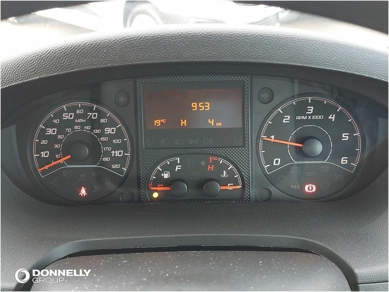 Vauxhall Movano 2L Prime White #14