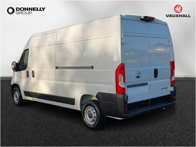 Vauxhall Movano 2L Prime White #2