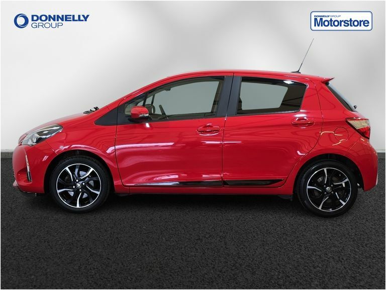 Toyota Yaris Icon Tech Blue #13