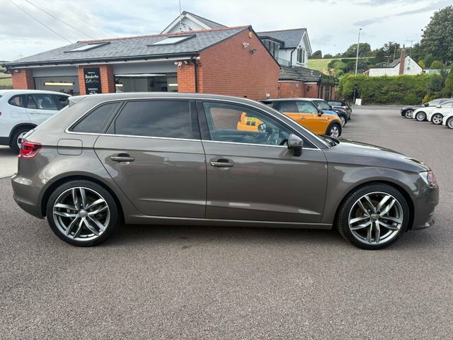 Audi A3 2L S Line Red #17