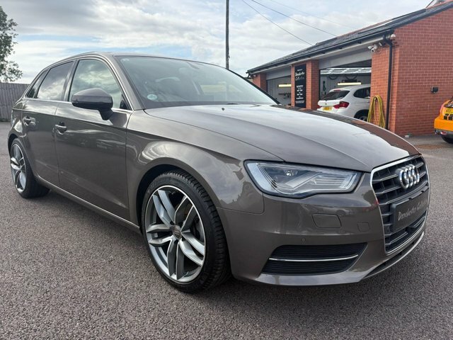 Audi A3 2L S Line Red #16