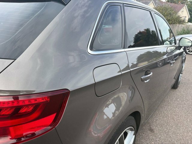 Audi A3 2L S Line Red #13