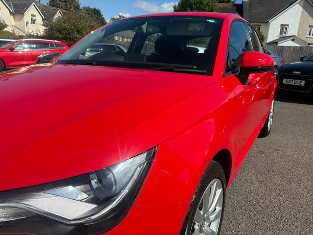 Audi A1 1.6 Tdi Se Black #9