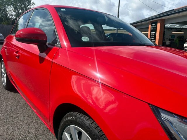 Audi A1 1.6 Tdi Se Black #21