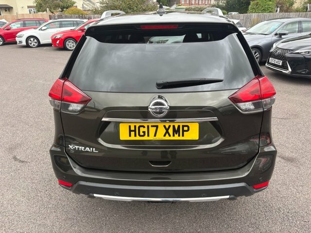 Nissan X-Trail Tekna Black #18