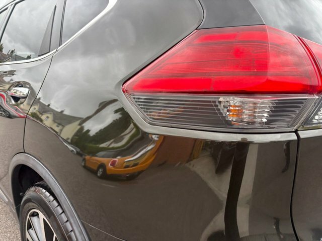 Nissan X-Trail Tekna Black #16