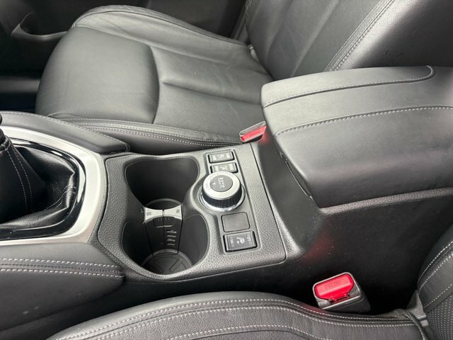 Nissan X-Trail Tekna Black #43