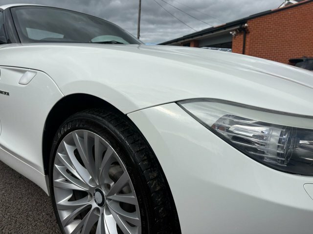 BMW Z4 3.0 30I Convertible Sdrive Euro 5 White #6