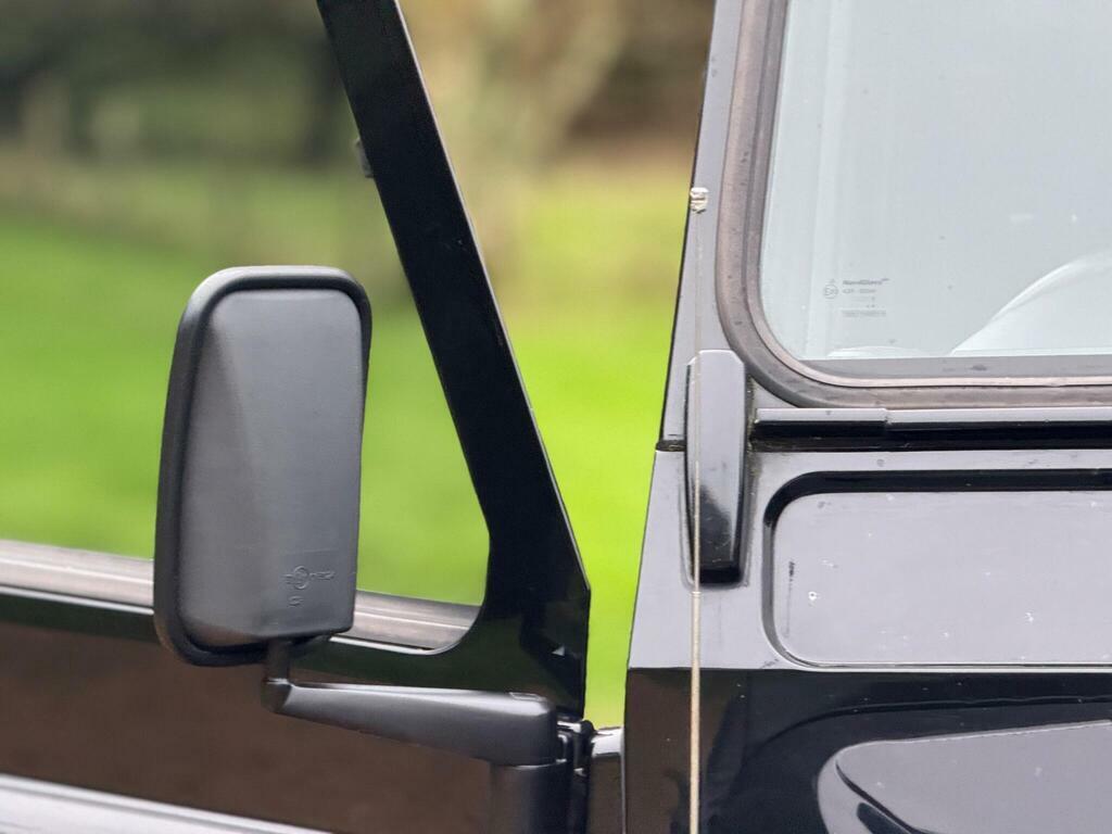 Land Rover Defender 90 2.2L Null Blue #27