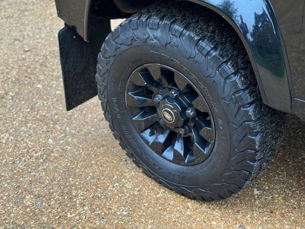 Land Rover Defender 90 2.2L Null Blue #38