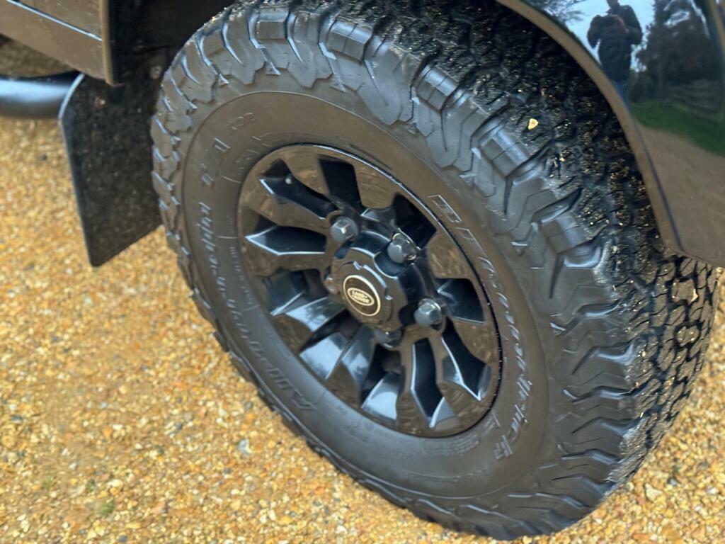Land Rover Defender 90 2.2L Null Blue #39