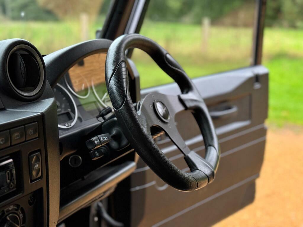 Land Rover Defender 90 2.2L Null Blue #12