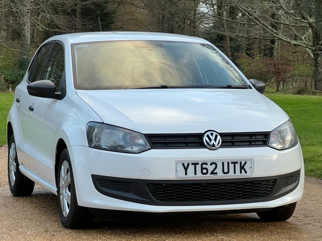 Volkswagen Polo Hatchback 1.2 S 2012 YT62UTK White