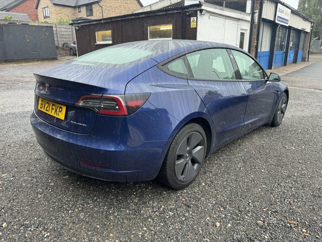 Tesla Model 3 Dual Motor Long Range Saloon 4 Blue #5