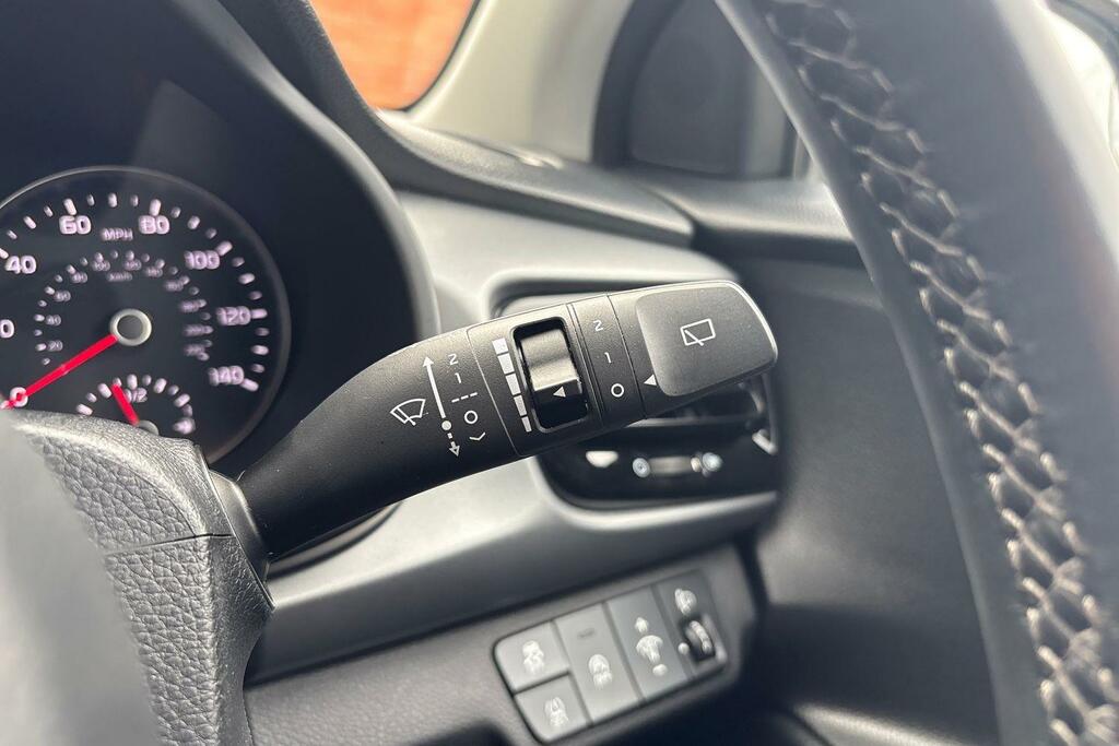 Kia RIO 1.2 2 Hatchback Black #14