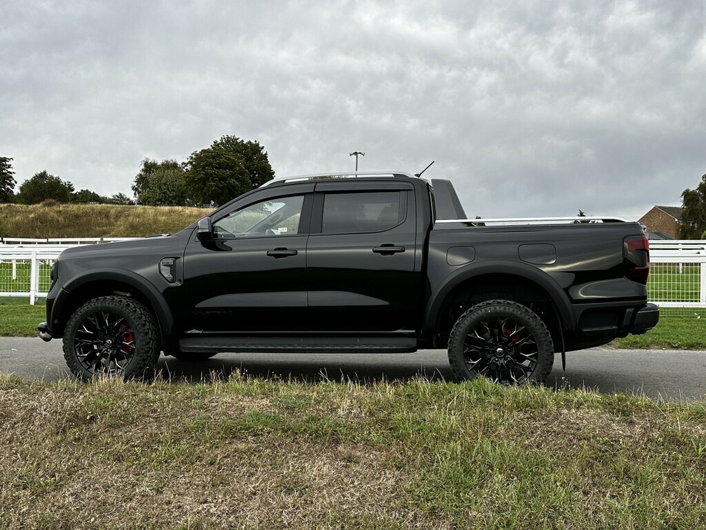 Ford Ranger Pick Up Double Cab Wildtrak 2.0 Ecoblue 213 Black #20