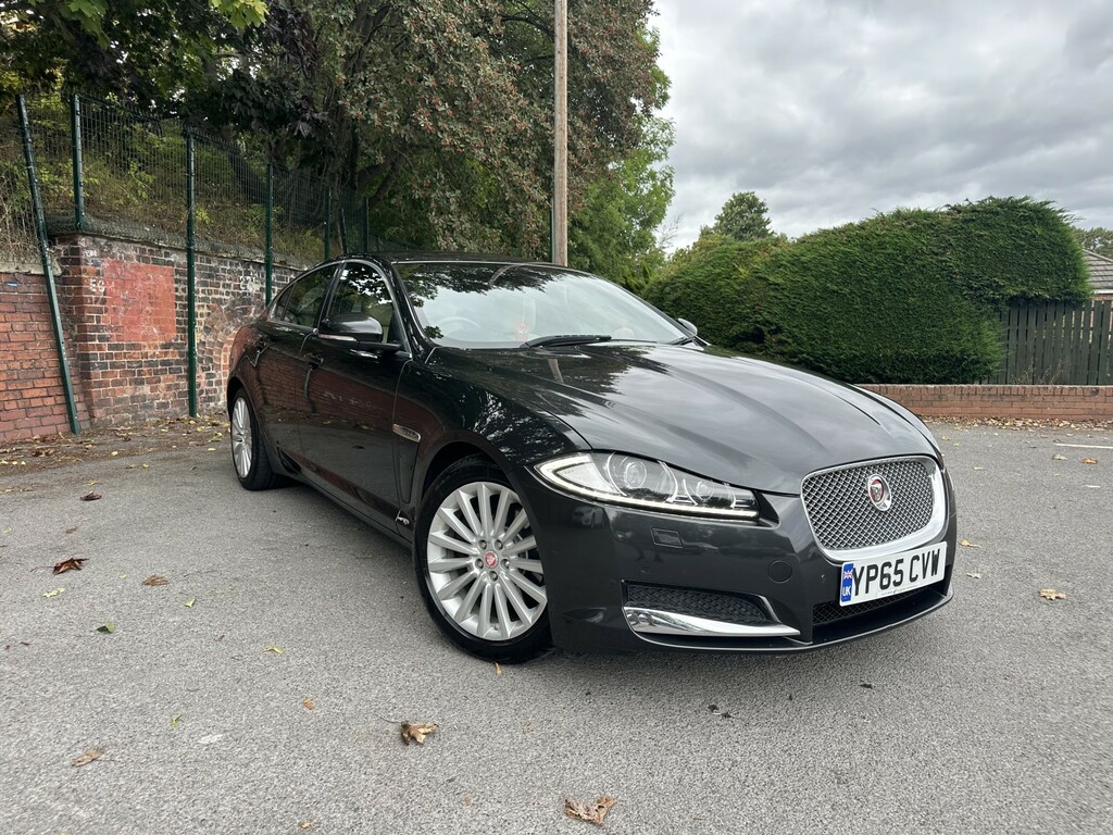 Jaguar XF 2.2 D Luxury Silver