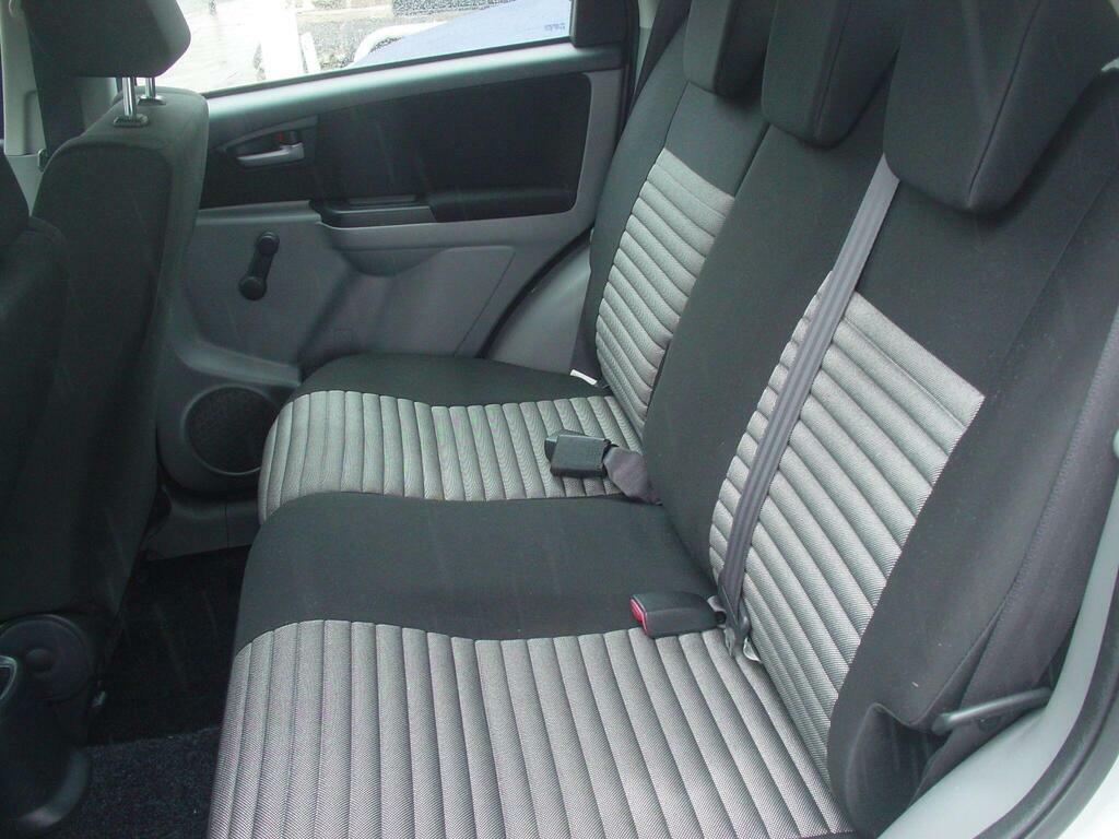 Suzuki SX4 1.6 X Black #21