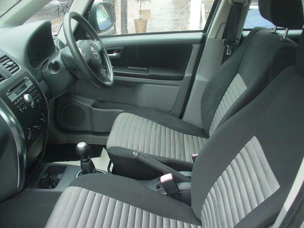 Suzuki SX4 1.6 X Black #19