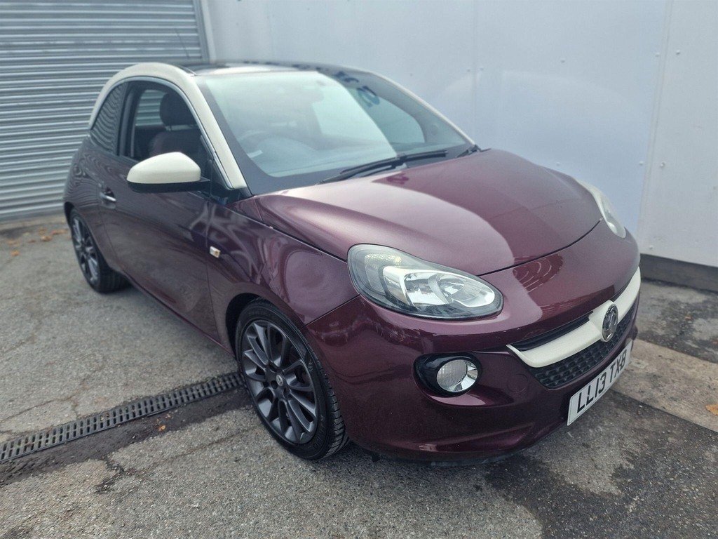 Vauxhall Adam 1.4 16V Glam Euro 5 Red