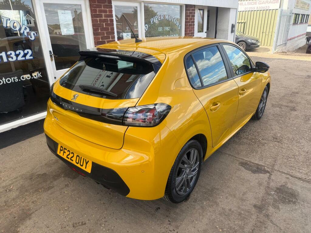 Peugeot 208 1.2 Puretech Active Premium Euro 6 Ss Yellow #3