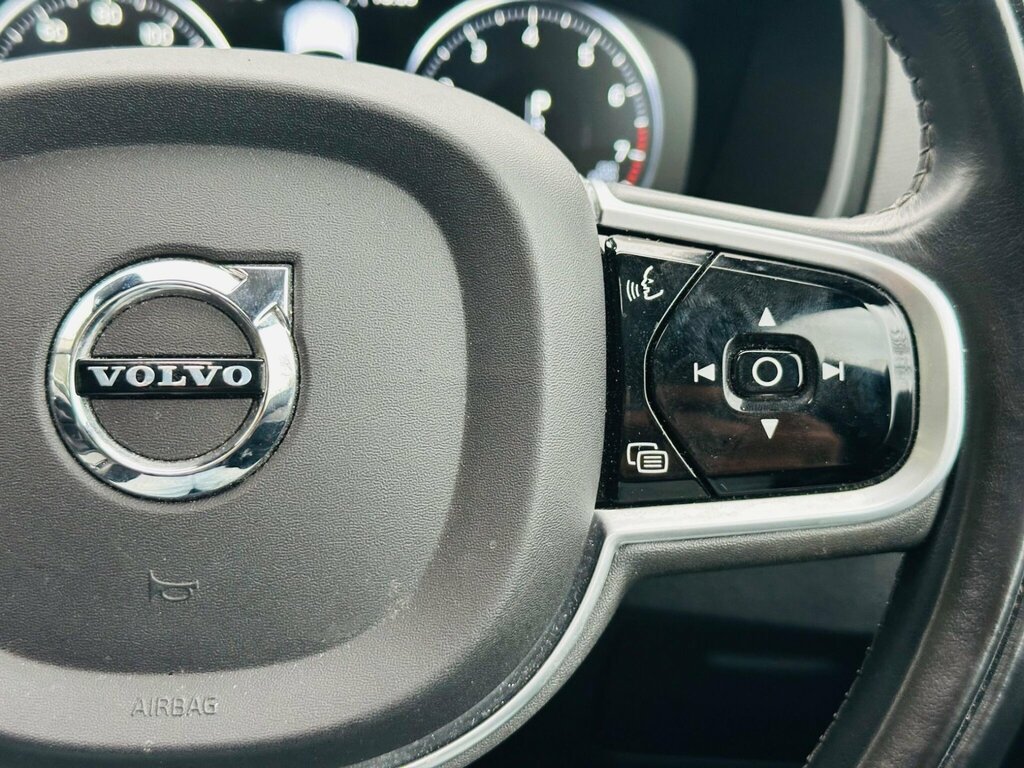 Volvo XC90 D5 Powerpulse Awd Inscription Silver #36