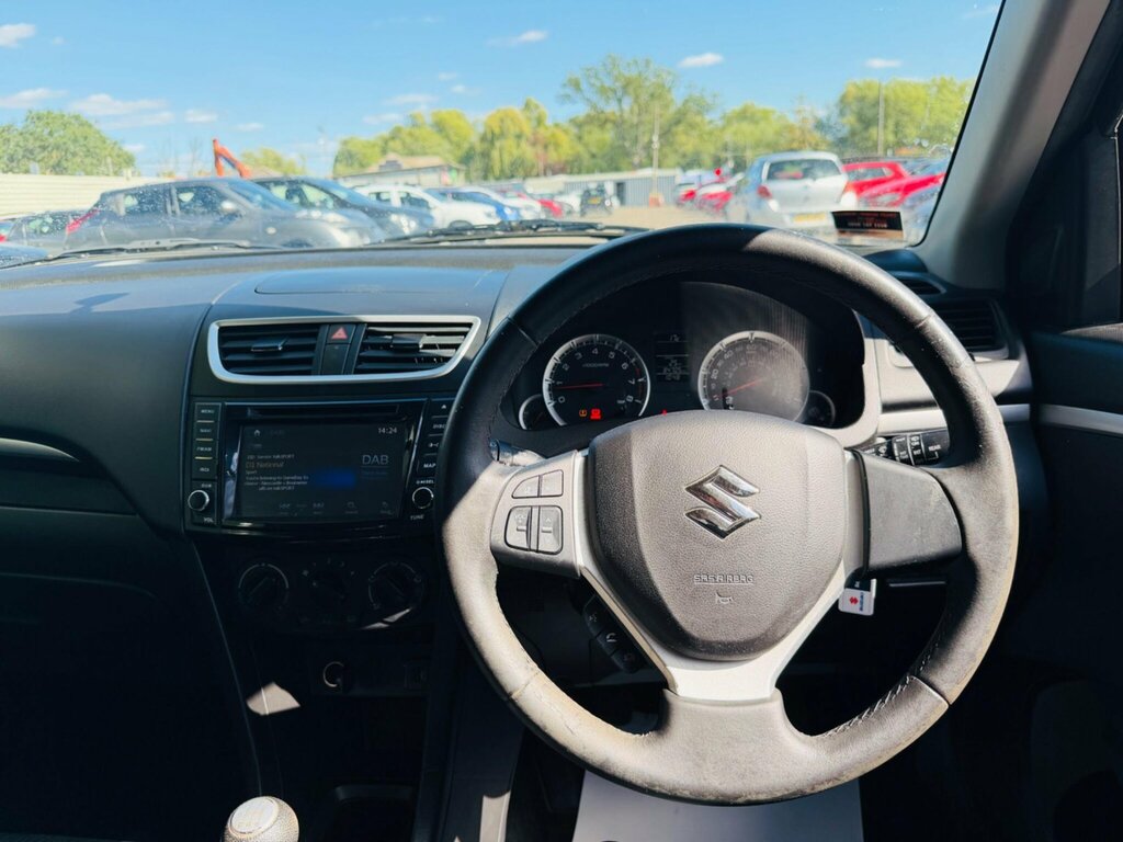 Suzuki Swift 1.2 Sz3 2015 White #28