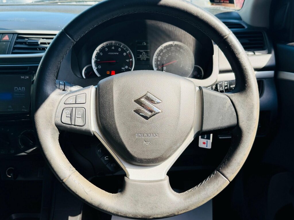 Suzuki Swift 1.2 Sz3 2015 White #29