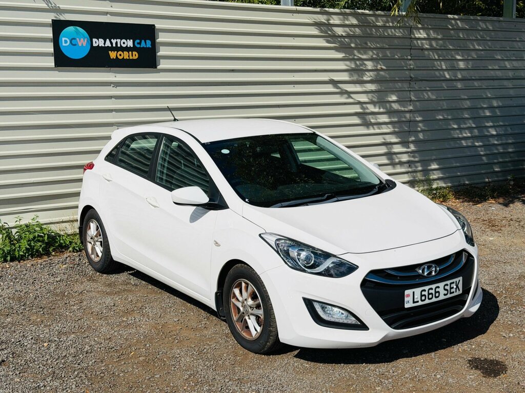 Hyundai I30 1.6 Crdi Blue Drive Active Euro 5 Ss White #4