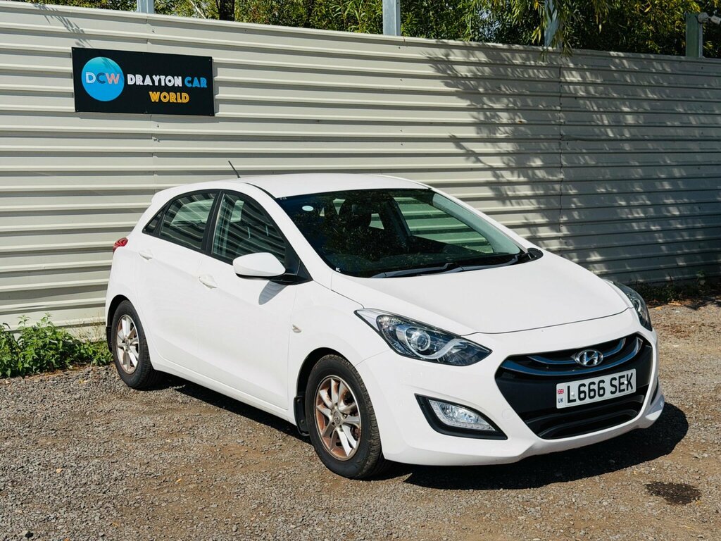 Hyundai I30 1.6 Crdi Blue Drive Active Euro 5 Ss White #3