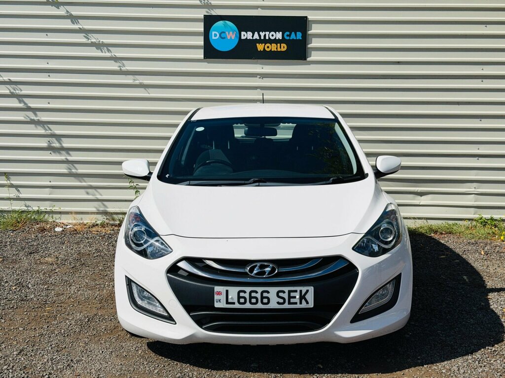 Hyundai I30 1.6 Crdi Blue Drive Active Euro 5 Ss White #2