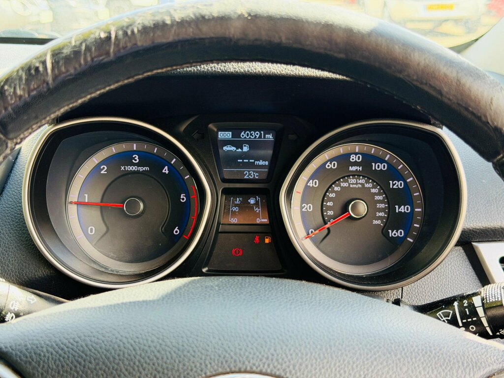 Hyundai I30 I30 Active White #32