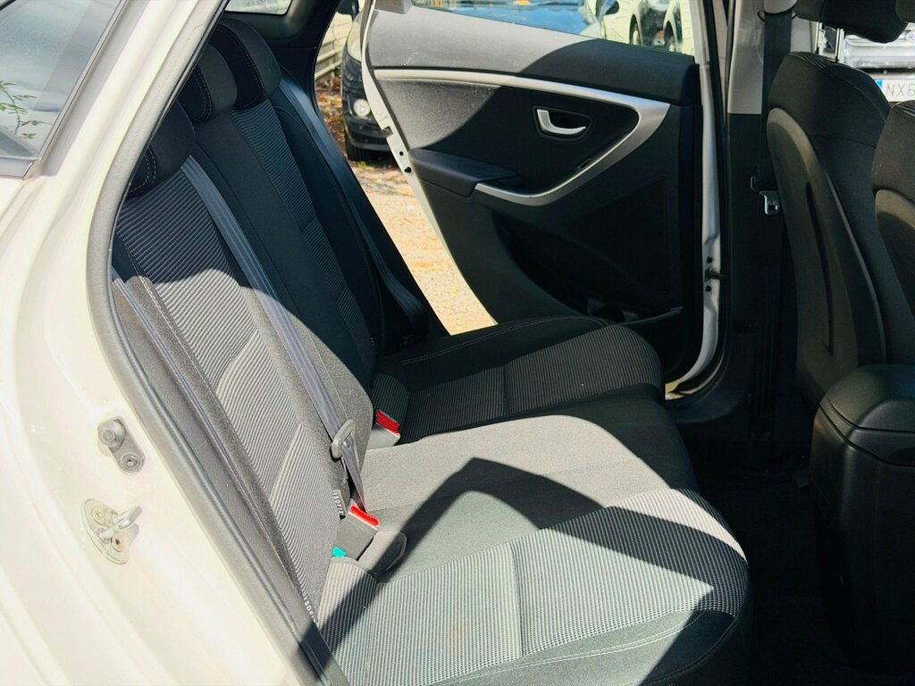 Hyundai I30 I30 Active White #20