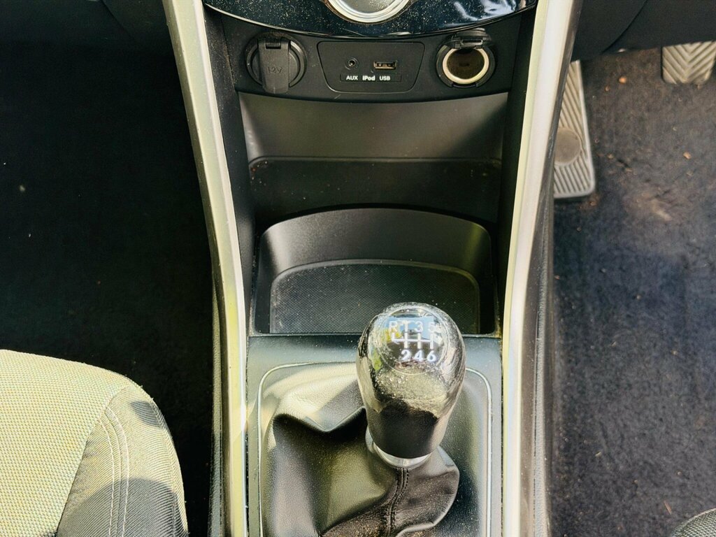 Hyundai I30 I30 Active White #36