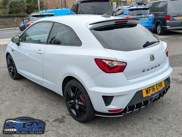 Seat Ibiza 1.8 Tsi Cupra Black Sport Coupe Black #4
