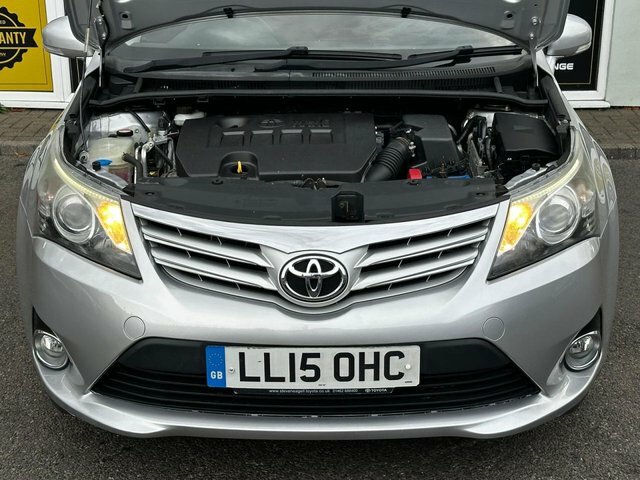 Toyota Avensis 2.0 D4d Active Silver #54