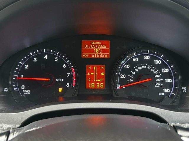 Toyota Avensis 2.0 D4d Active Silver #17