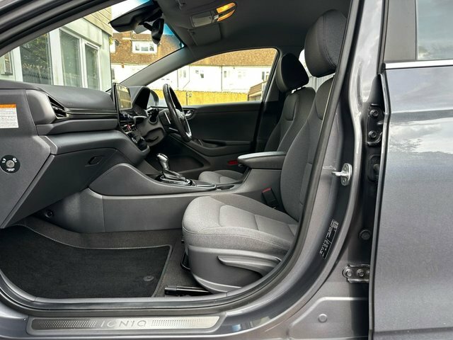 Hyundai Ioniq Hatchback Blue #17