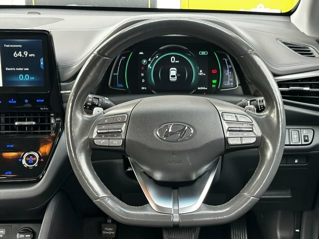 Hyundai Ioniq Hatchback Blue #28