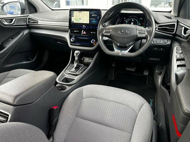 Hyundai Ioniq 1.6 H-gdi Premium Hatchback Hybrid Dct Grey #4