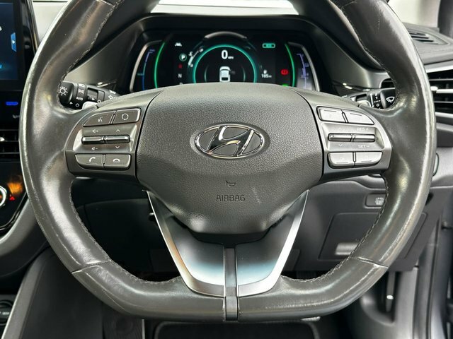 Hyundai Ioniq Hatchback Blue #31