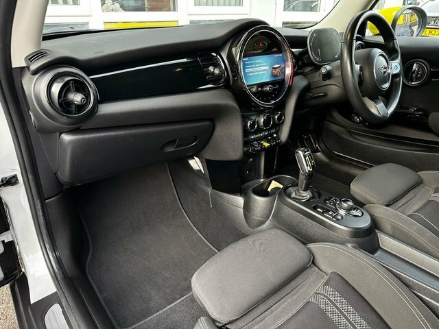 Mini Electric 135Kw Cooper S Level 2 33Kwh Red #7
