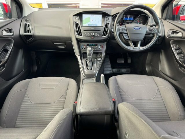 Ford Focus 1.0T Ecoboost Titanium Hatchback E Red #6