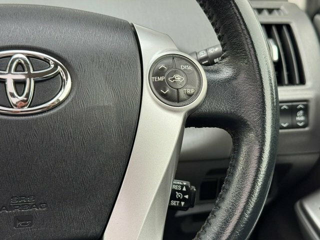 Toyota Prius+ 1.8 White #38
