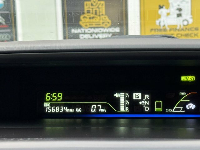 Toyota Prius+ 1.8 White #85