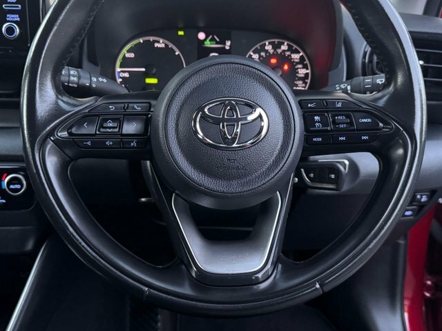 Toyota Yaris Icon Silver #27