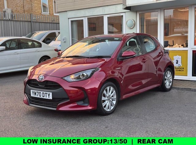 Toyota Yaris 1.5 Vvt-h Icon Hatchback Hybrid E-cvt E Red #3